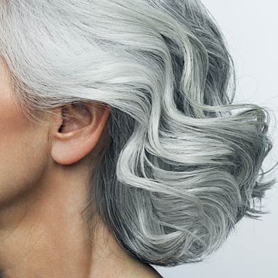 عوامل سفیدی زود هنگام مو
